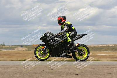 media/Apr-26-2024-TrackDaz (Fri) [[c4b677d280]]/B Group/120pm (Wheelie Bump)/